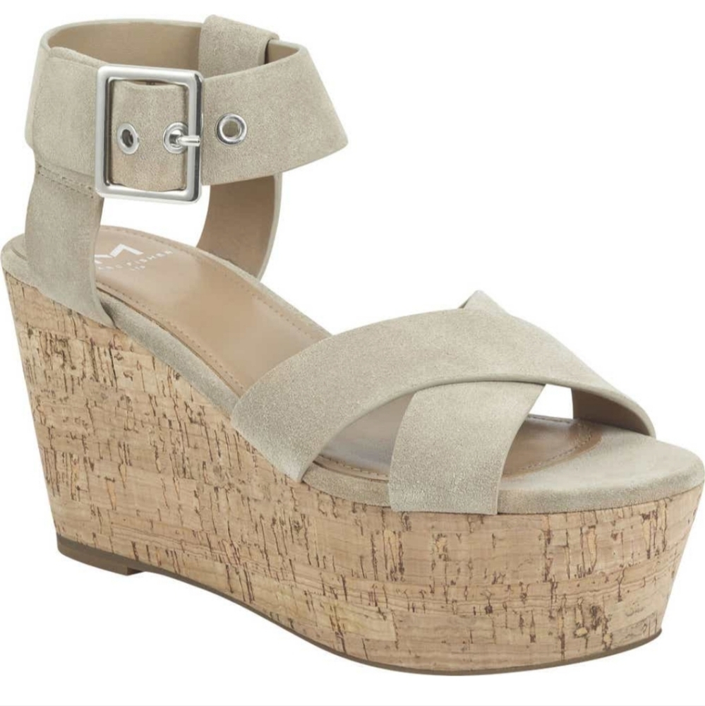 MARC FISHER LTD Cacie taupe suede Sandal